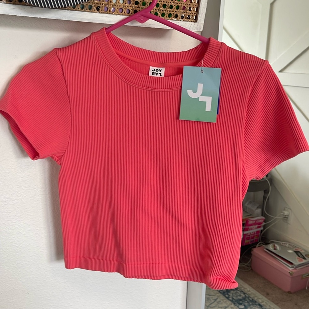 Ribbed fitted tee